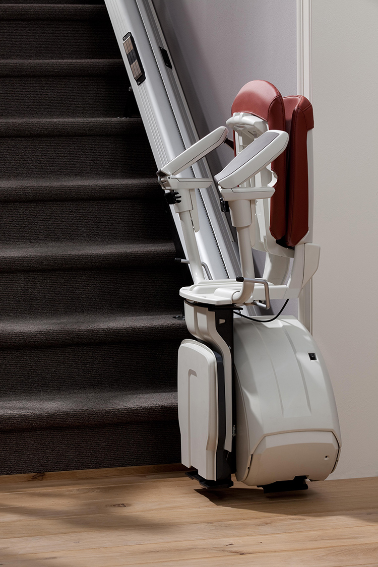 SILLAS_SALVAESCALERAS_PARA_DISCAPACITADOS-MINUSVÁLIDOS-DEPENDIENTES_Y-PERSONAS_CON-MOVILIDAD_REDUCIDA_EN-ALBAL Sillas y Plataformas Salva escaleras para discapacitados y personas con movilidad reducida en ALBAL