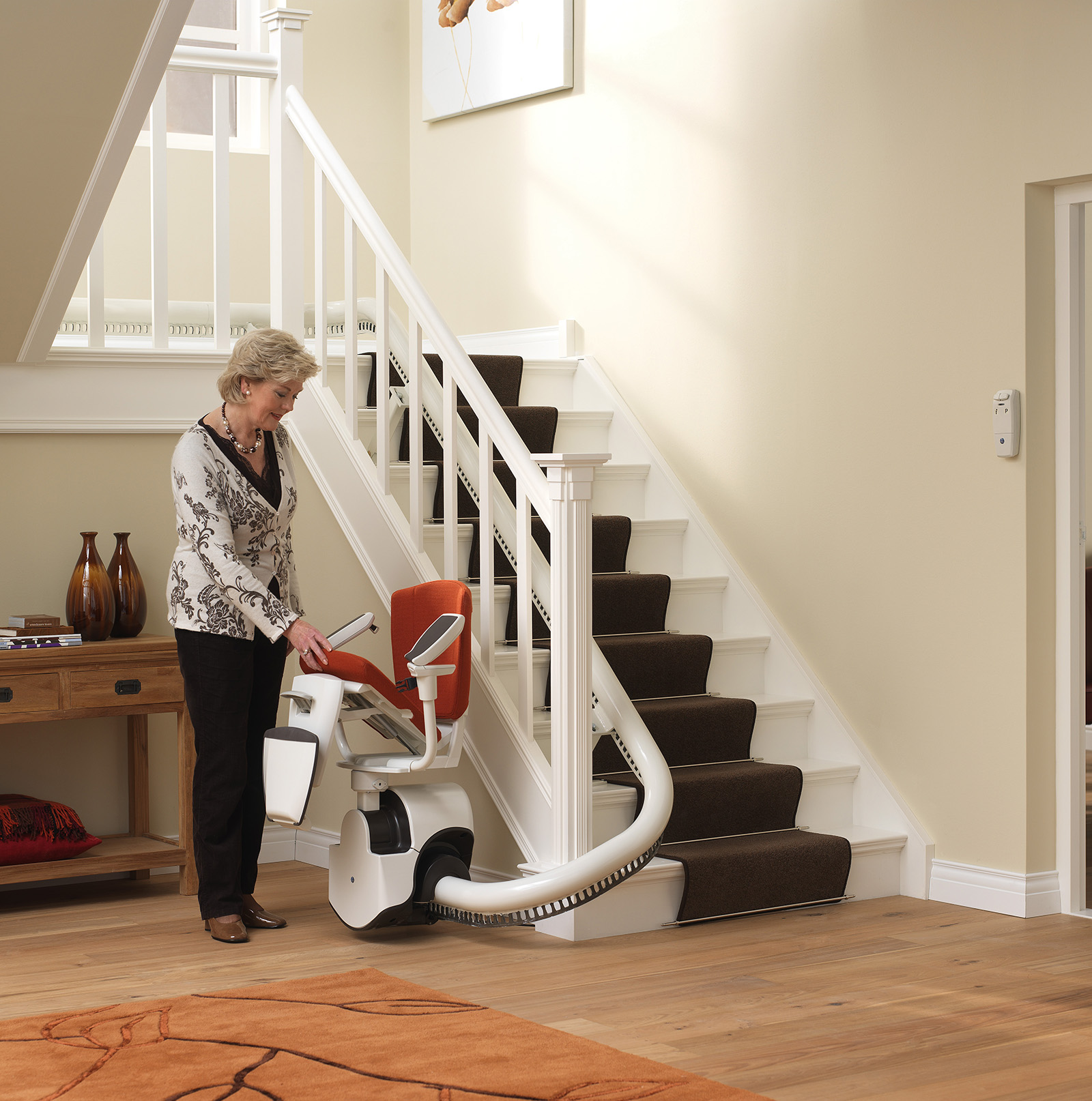 Sillas y Plataformas Salva escaleras para discapacitados y personas con movilidad reducida en  Llíria Sillas y Plataformas Salva escaleras para discapacitados y personas con movilidad reducida en Llíria