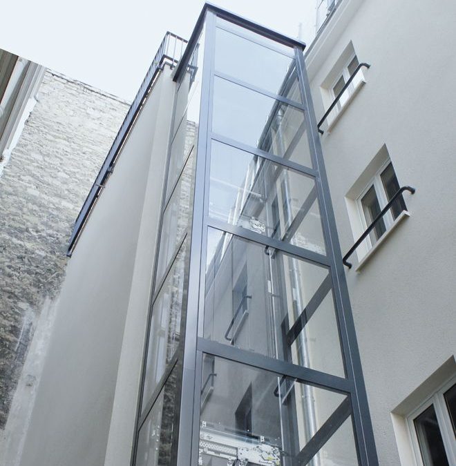 Ascensor exterior para solucionar la accesibilidad en edificios